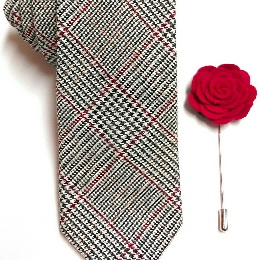 Tie/Lapel Accent Combo